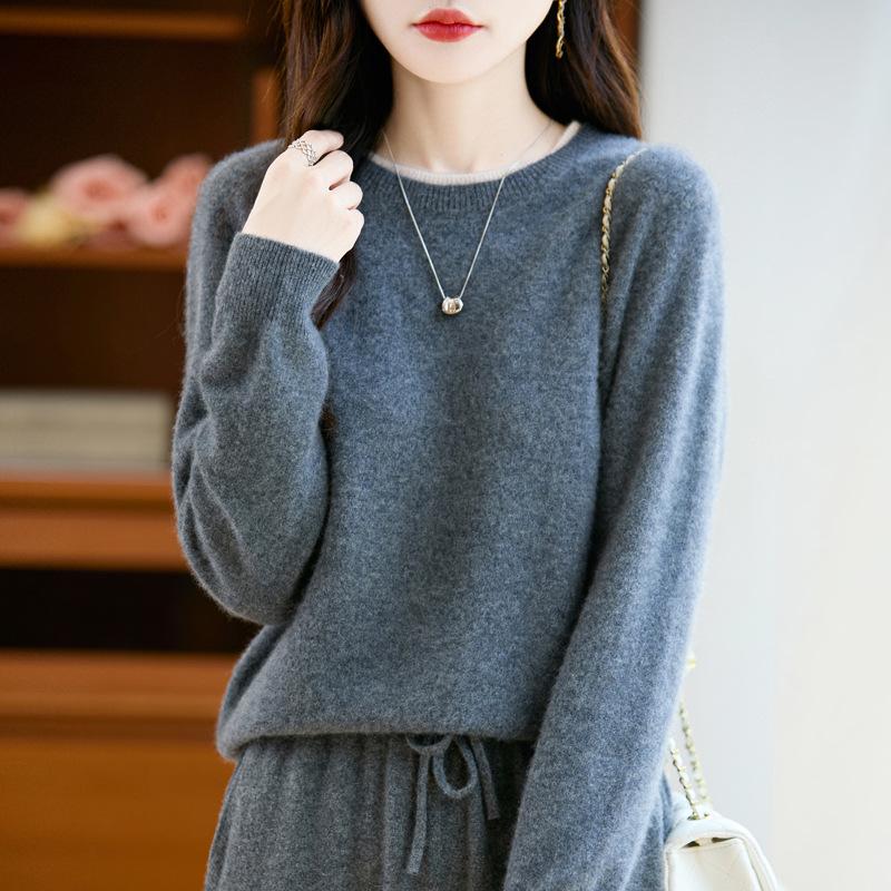100% Pure Wool Lazy Style Loose Knit Cashmere Pullover Sweater, Round Neck, Autumn/Winter.