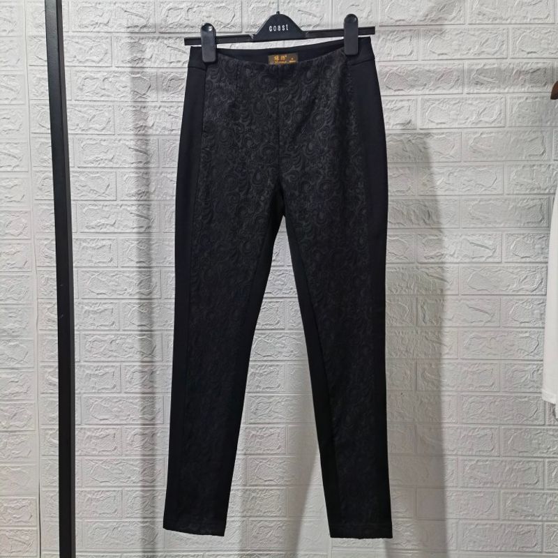 

AB Пэчворк Темный Узор Весна и Осень Новое Поступление Эластичные Леггинсы Высокая Посадка Узкие Брюки Женские Утягивающие Брюки Большой Размер Женские Брюки Figure XL