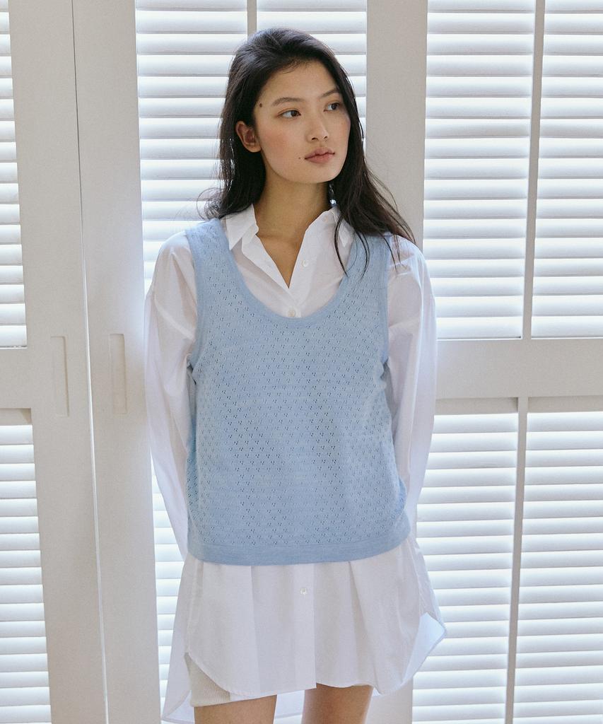 Peulob Scallop Knit Top Light Blue