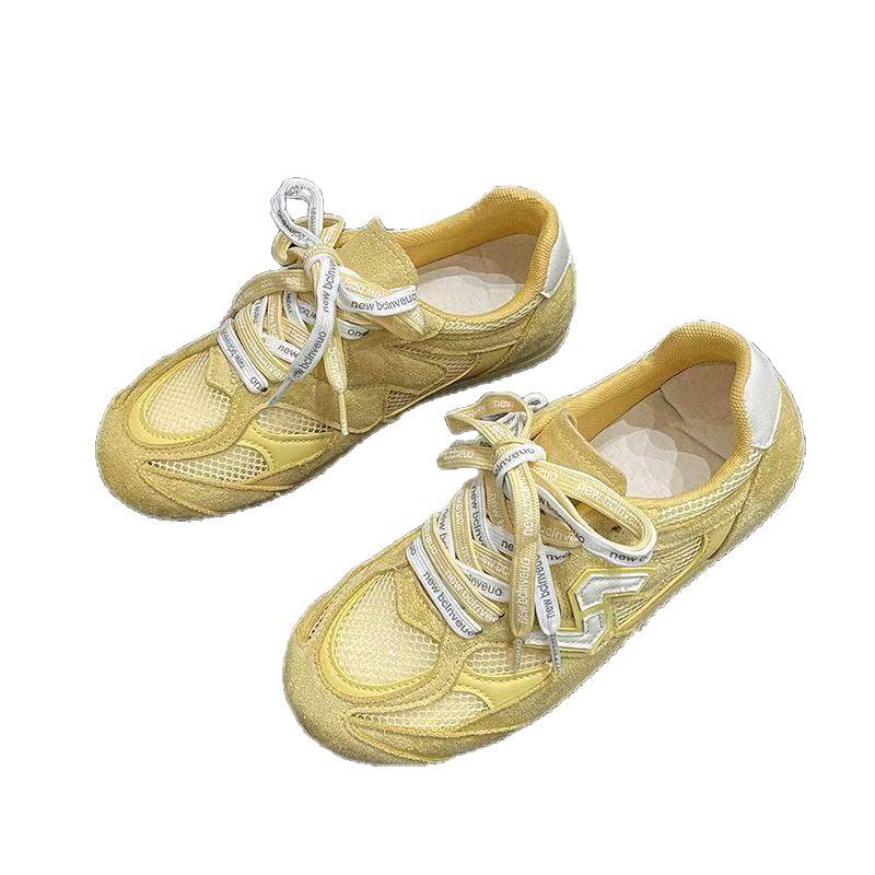 Leder-Mesh Innenhöhe erhöht Deutsche Trainingsschuhe Damen 2025 Frühling und Sommer neue Schnürsenkel atmungsaktiver Fuß klein Sport Forrest Gum