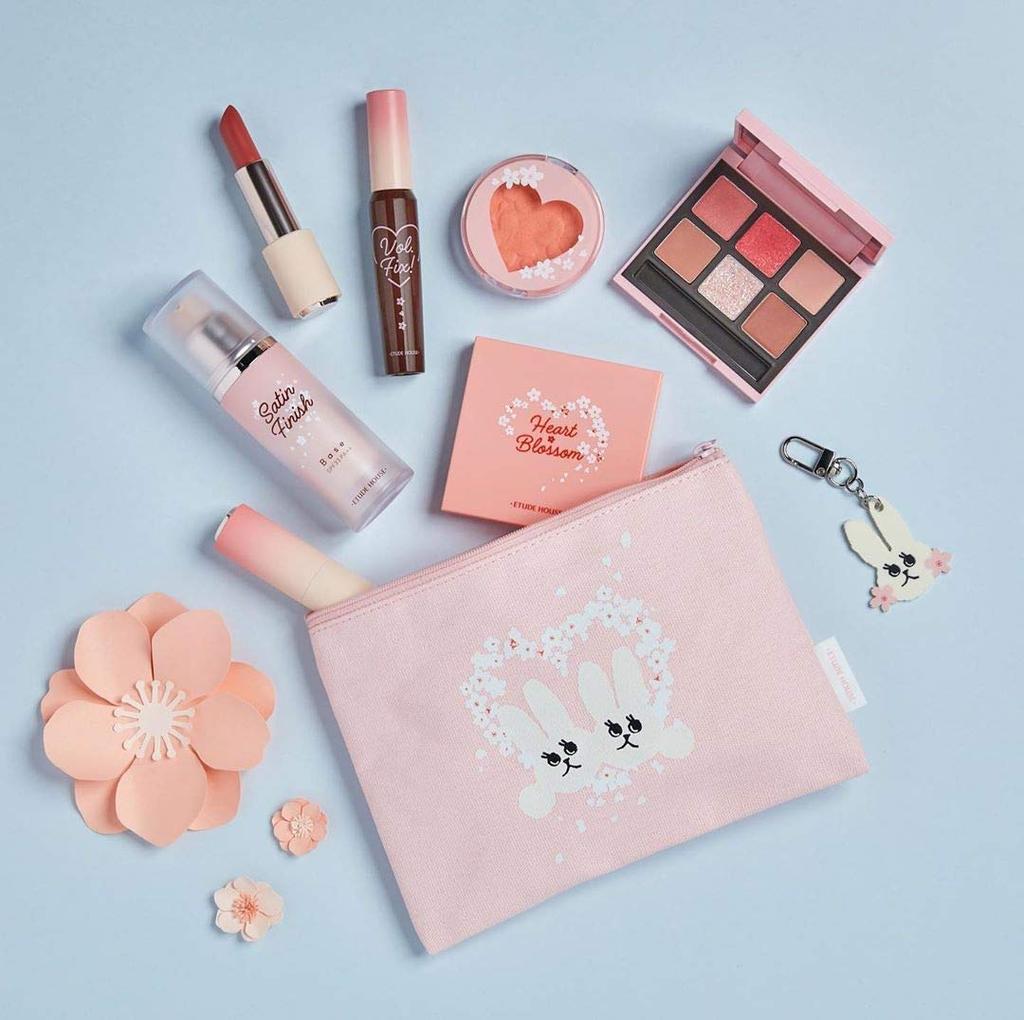 ETUDE Heart Play Color Eyes Dry Blossom [Eyeshadow Palette, Eyeshadow] 0.6g (x 6)