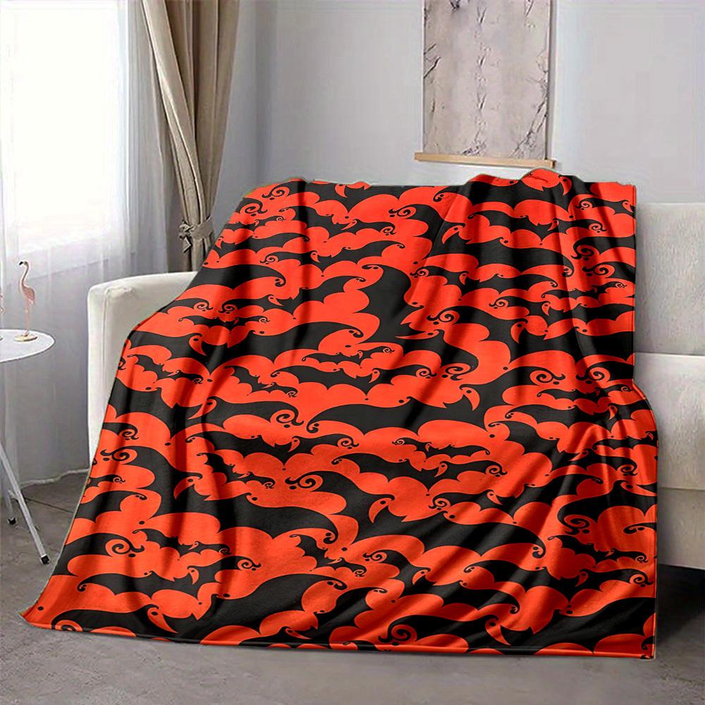 1pc Bat Print Blanket Warm, Cozy, And Soft, Suitable for Sofas, Beds, Cars, And Office Use.Perfect for Camping And Travel, Making It a Great Gift for