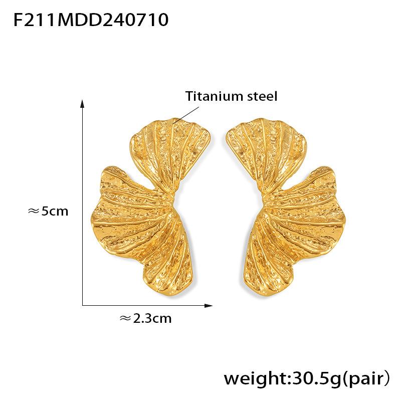 European Chic Ginkgo Leaf Textured Stud Earrings - 18K Gold-Plated Titanium Steel