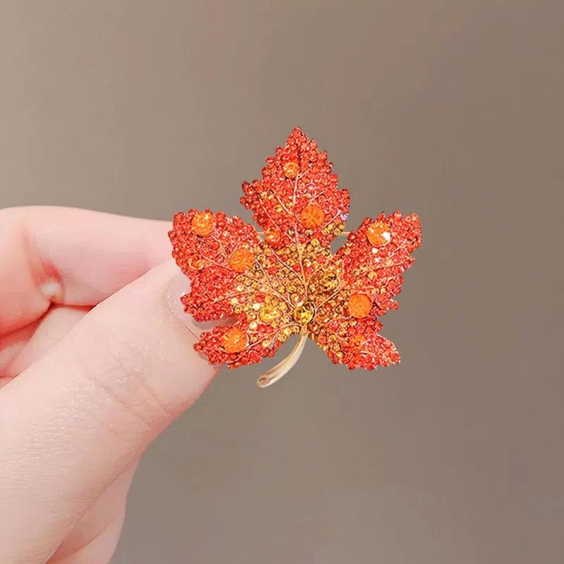 Sunward Growth Sunflower Brooch: Elegant Women's Corsage Pin for College Entrance Suits