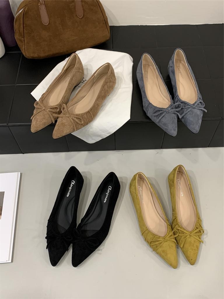 Neue Einzelschuhe 2025 spitz innenliegende Höhenerhöhung Schleife Wildleder