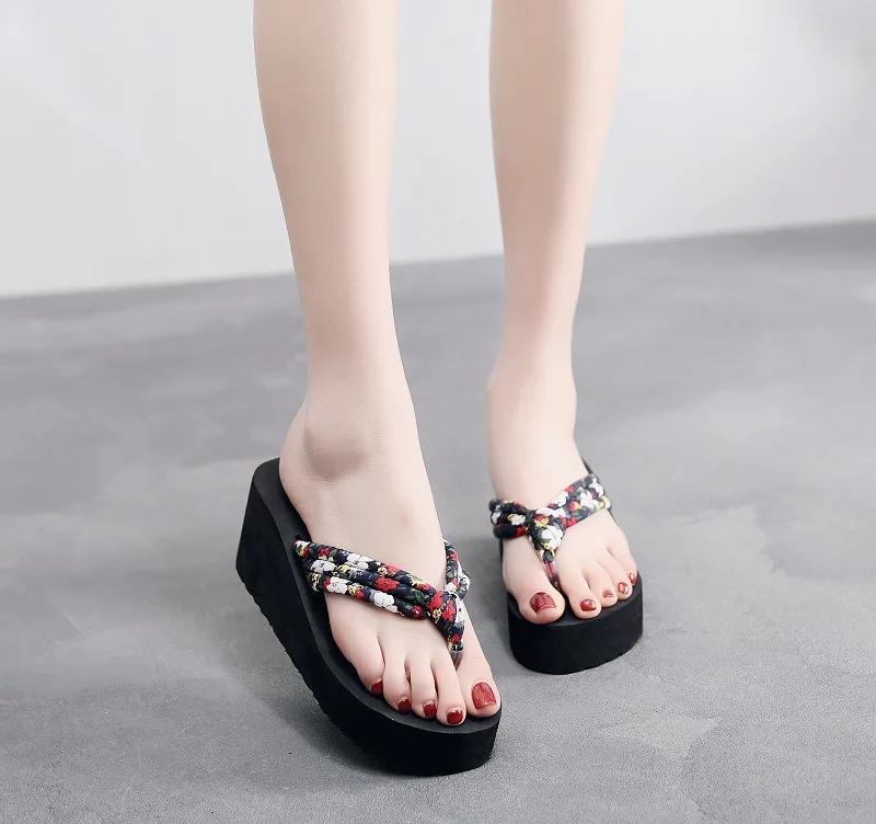 

Fashion 2025 Women s fashion trend elastic anti-slip wear-resistant soft soled flat slippers 36