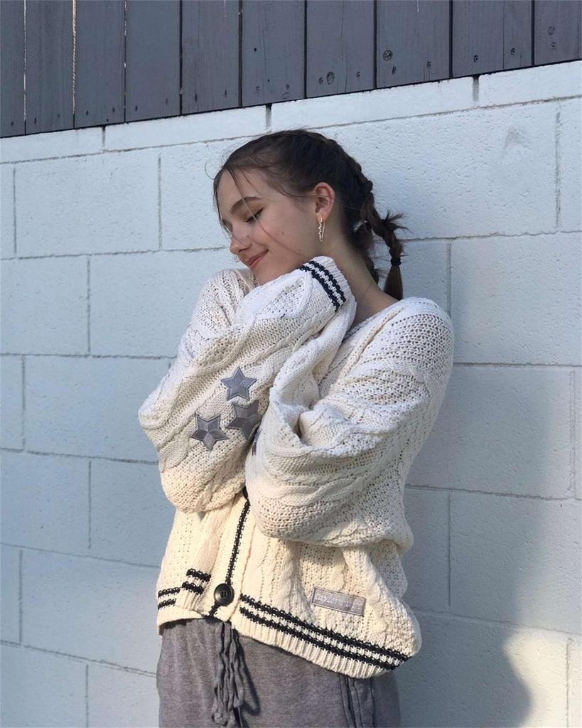 Ecru Fledermausärmel Strickware: Damen einreihiger Cardigan-Pullover für grenzüberschreitendes Pendeln