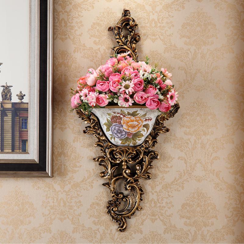European Wall-Mounted Vase: Creative Resin Ornament for Retro Home Decor