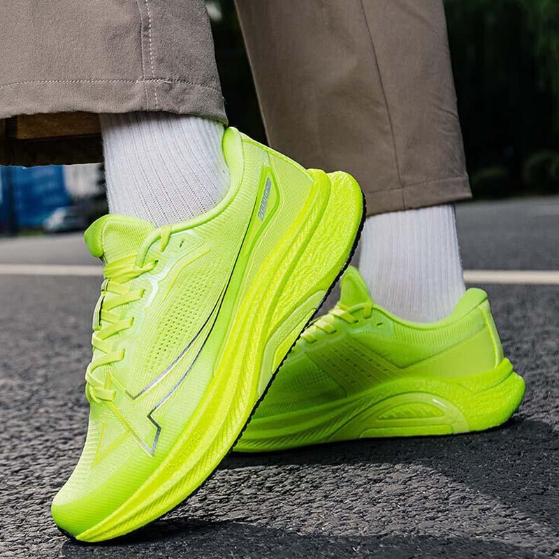 

XTEP Men s Training & Casual Running Shoes EU 43