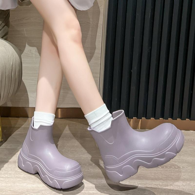 Fashion Women's Rain Boots Fashion Rubber Galoshes Outdoor Waterproof Garden Work Boots for Women Cute Rain Shoes Light EVA Water Shoes