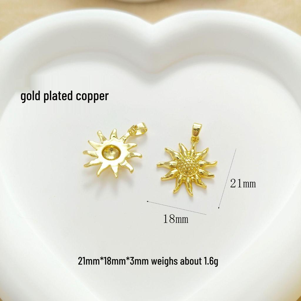 European & American Gold-Plated Moon Star Copper Pendant Necklace for Women
