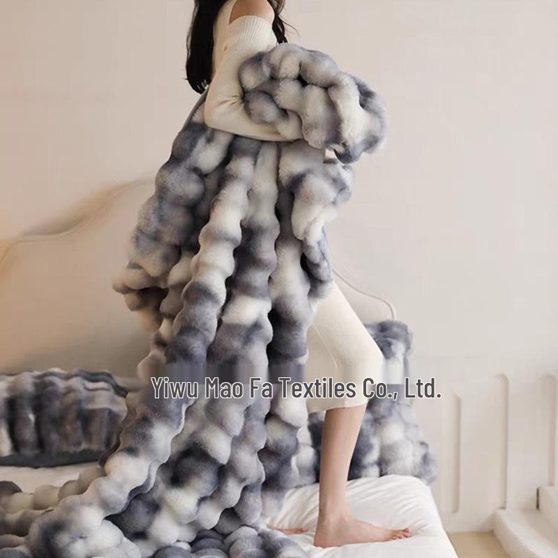 Tuscany Dual-Sided Ultra-Thick Rabbit Fur Blanket: Autumn/Winter Velvet Nap Quilt
