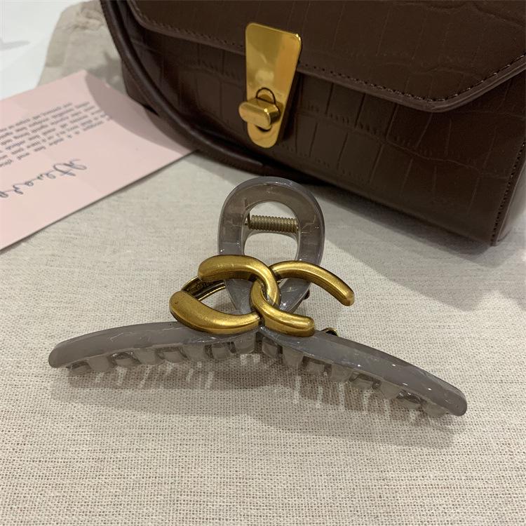 

Элегантная высококачественная бронзовая шпилька в форме двойной буквы «С»: Большой летний зажим в виде акулы