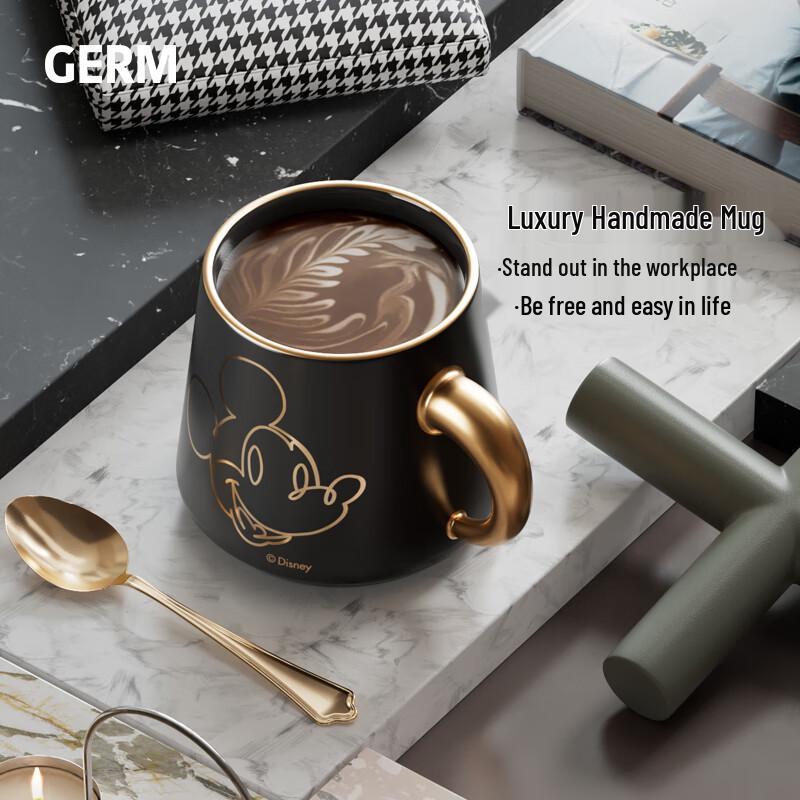 Mickey Mouse Holiday Ceramic Mug