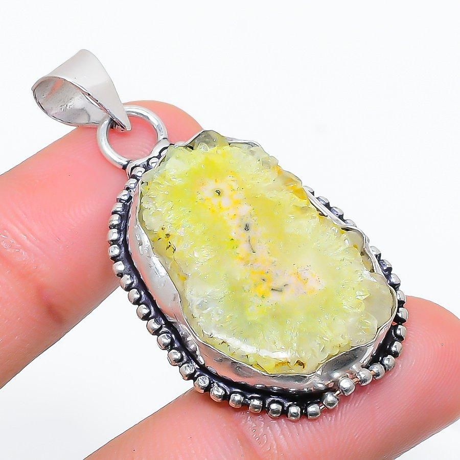 

Natural Yellow Solar Quartz Gemstone 925 Sterling Silver Pendant 1.77 K0b78