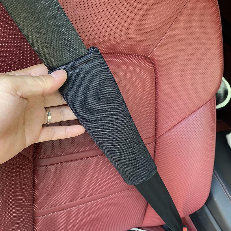 Ice Silk Car Seat Belt with Shoulder Pad - Soft, Anti-Choking, All-Season, Universal Fit