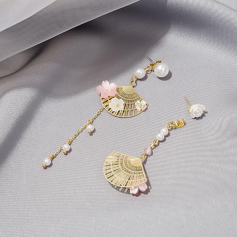 New Fashion Folding Fan Crane Flower Asymmetric Earrings for Women Temperament Long Tassel Dangle Earrings Party Jewelry Gift