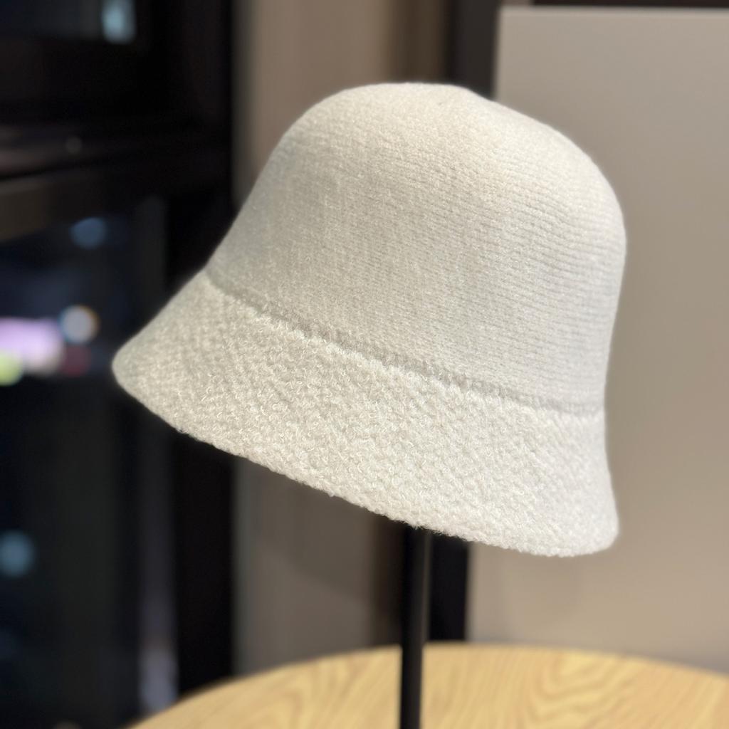 Vielseitiger, einfarbiger Bucket Hat für Herbst und Winter, Damen, japanischer Retro-Stil, zeigt Gesicht, kleiner Ohrenschutz, Fischerhut, trendig