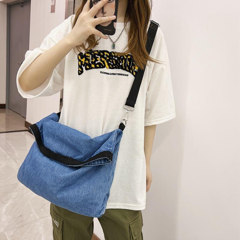 Denim Çanta Büyük Kapasiteli Omuz Çantası Kadın Crossbody Çanta Düz Renk Messenger Çanta