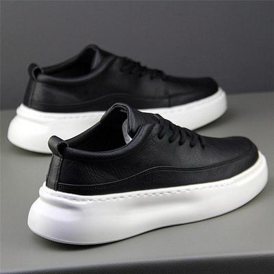 Scarpe casual da uomo alla moda e trendy, sneakers sportive alla moda, scarpe casual versatili per la primavera e l'autunno, scarpe nere vulcanizzate