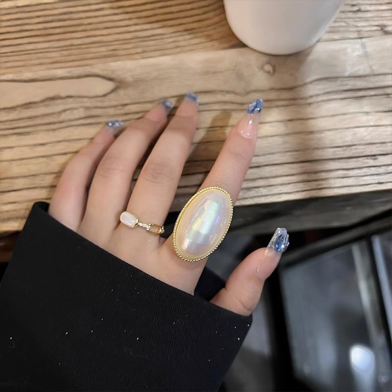 Pearl Large Elegant Ring With Fashionable Chain Design Adjustable For All Occasions