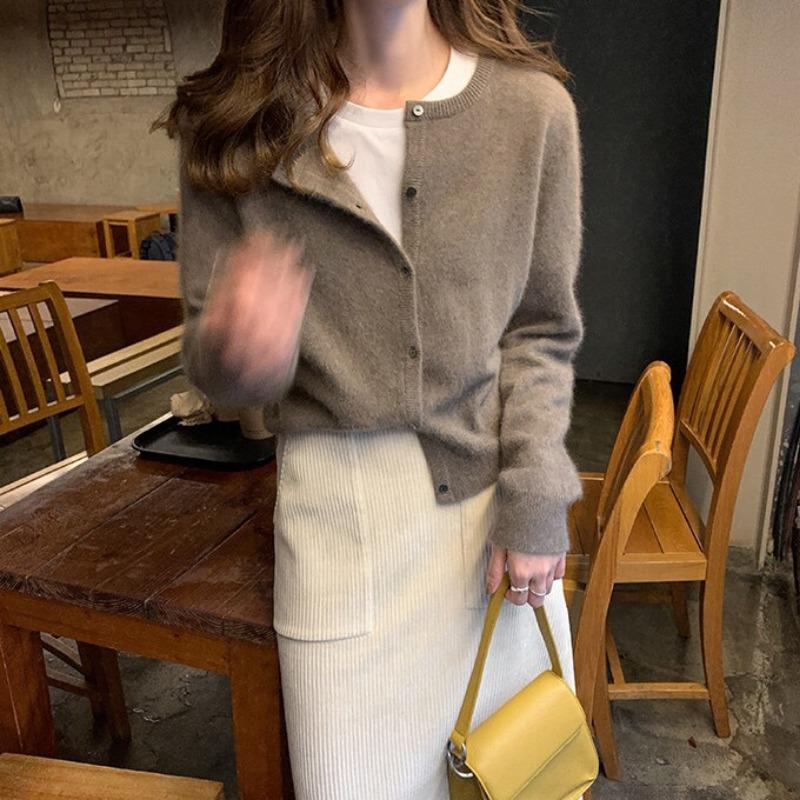 Spring Autumn New Round Neck Knitted Sweater Women Fashion Elegant Casual Long Sleeve Loose Outer Jacket Female Solid Color Simple Coats Clothing