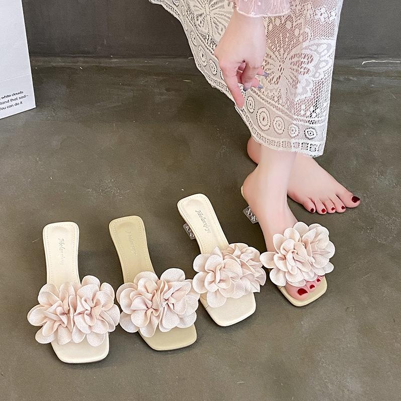 Fairy Wind Crystal and Slippers Female Summer Wear 2025 New Summer Thick Heel One-word Drag Middle Heel Women's Sandals