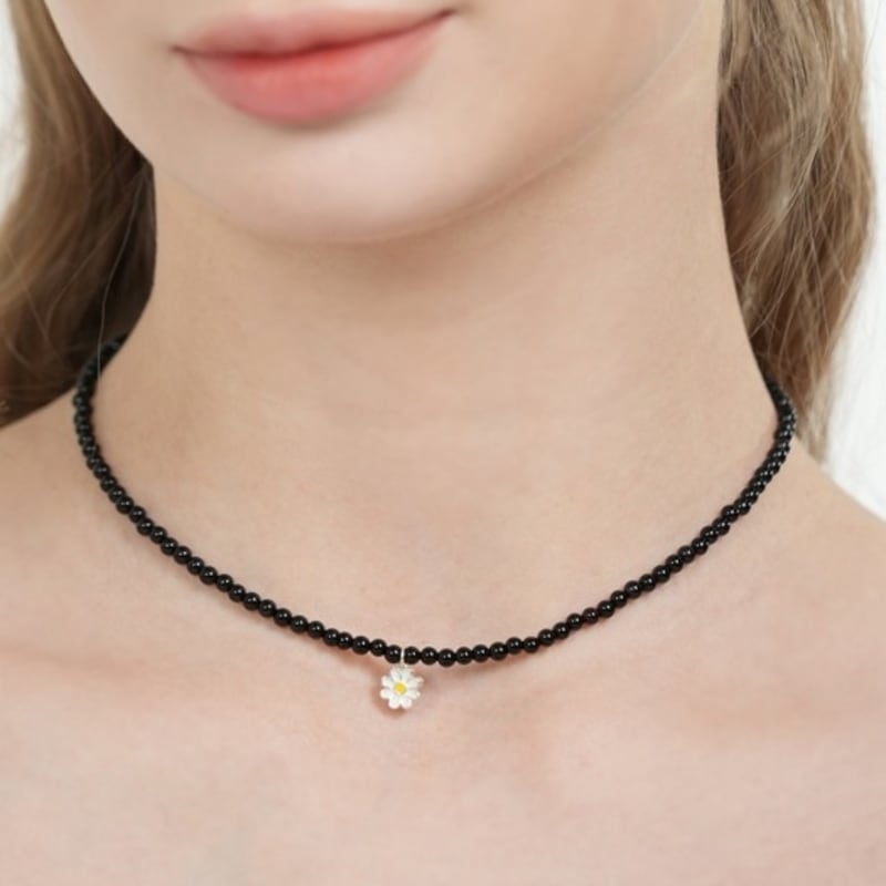 BONBEAU MY Daisy Anhänger Onyx Halskette Silber 925 Gänseblümchen Anhänger Schwarzer Onyx Choker Halskette