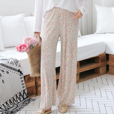 New Arrivals Open Run Floral Pants Pleated Pants