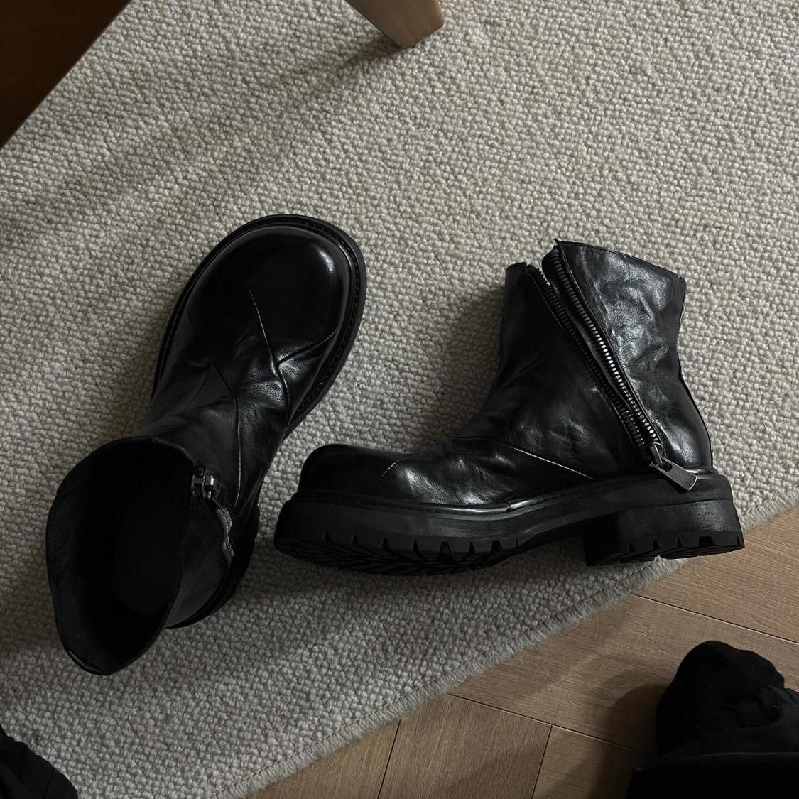 

2025 Короткие Большеголовые Модные Британский Стиль На высокой подошве Мужские Высокие Повседневные Локомотивные Ботинки Челси на толстой подошве 46 чёрный