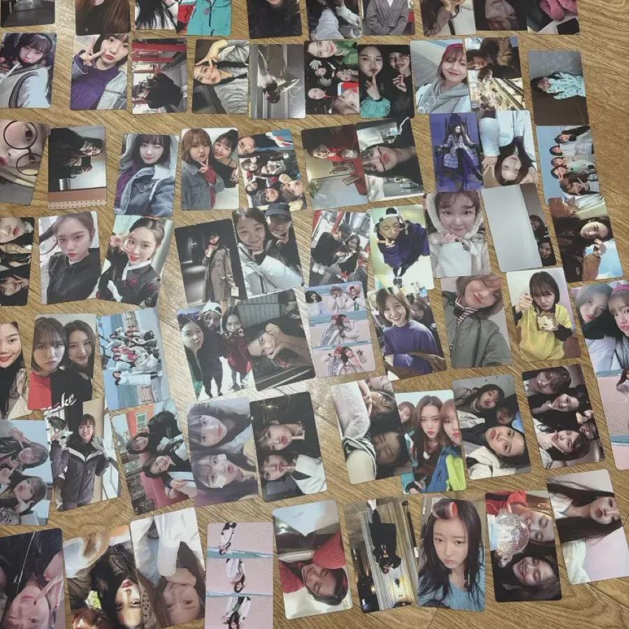 

Oh My Girl Fanclub 1st Photocard