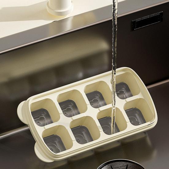 Mini Bear Ice Cube Tray with Lid Food-Grade Silicone Ice Mold Easy Release Ice Cube Maker BPA-Free Kitchen Food Freezer Tray