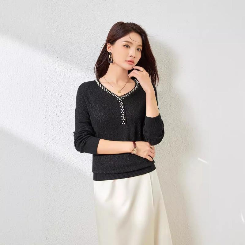 Silk wool beaded v-neck pullover knitted sweater women's autumn new jacquard solid color long-sleeved pullover bottoming top