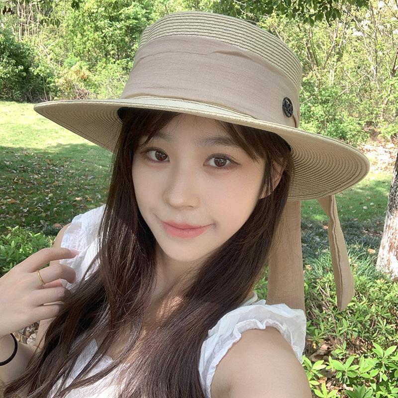 New Top Hat Spring and Summer Dome Fisherman Straw Hat Beach Trip Sun Hat Stylish and Elegant