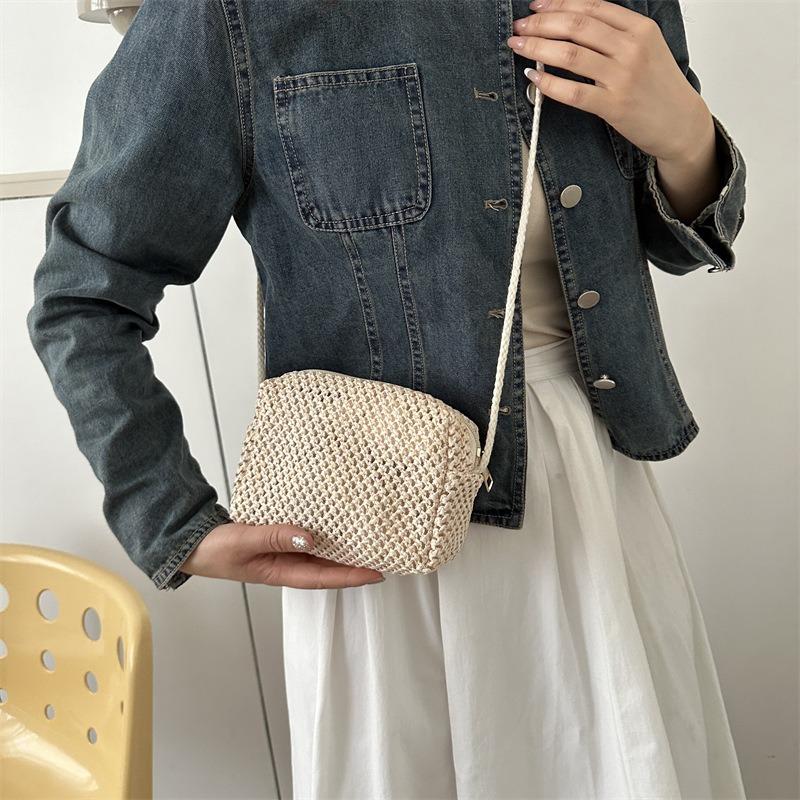 Straw Bag Women's Summer Niche Versatile Shoulder Bag New Woven Tofu Bag Contrasting Color Messenger Bag Women