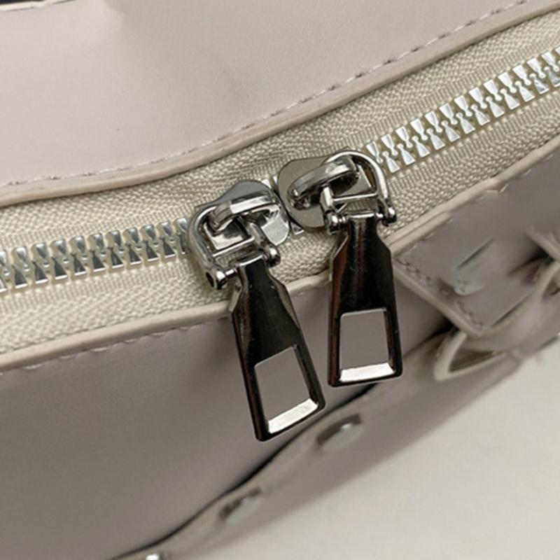 2024 Shoulder Bags Heart Shape Rivet Crossbody Bag Leather Phone Bag for Girl Women