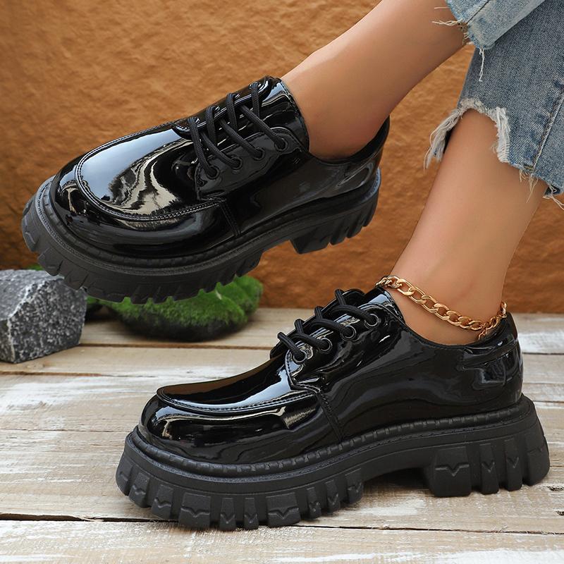 Módní černé lakované kožené platformové mokasíny dámské 2025 podzim silná podrážka PU kožené boty dámské plus size šněrovací studentské boty 42