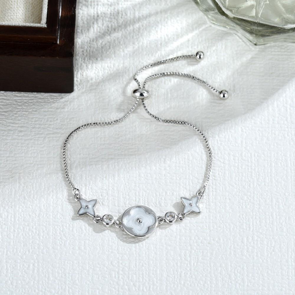 Hot-selling light luxury versatile CD bracelet Mori literary and artistic full diamond Seiko love bracelet