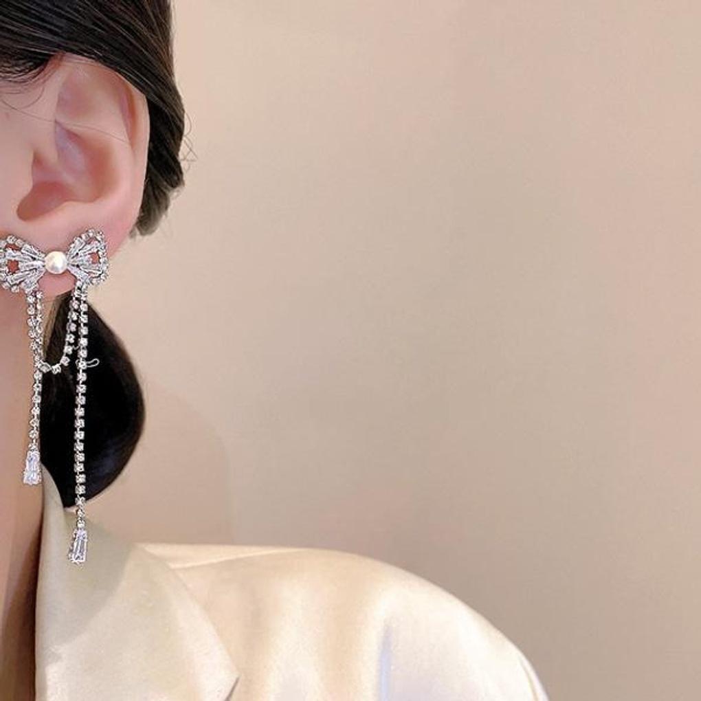 Women's Gentle Cubic Lovely Ribbon Earrings [Silver Needle]