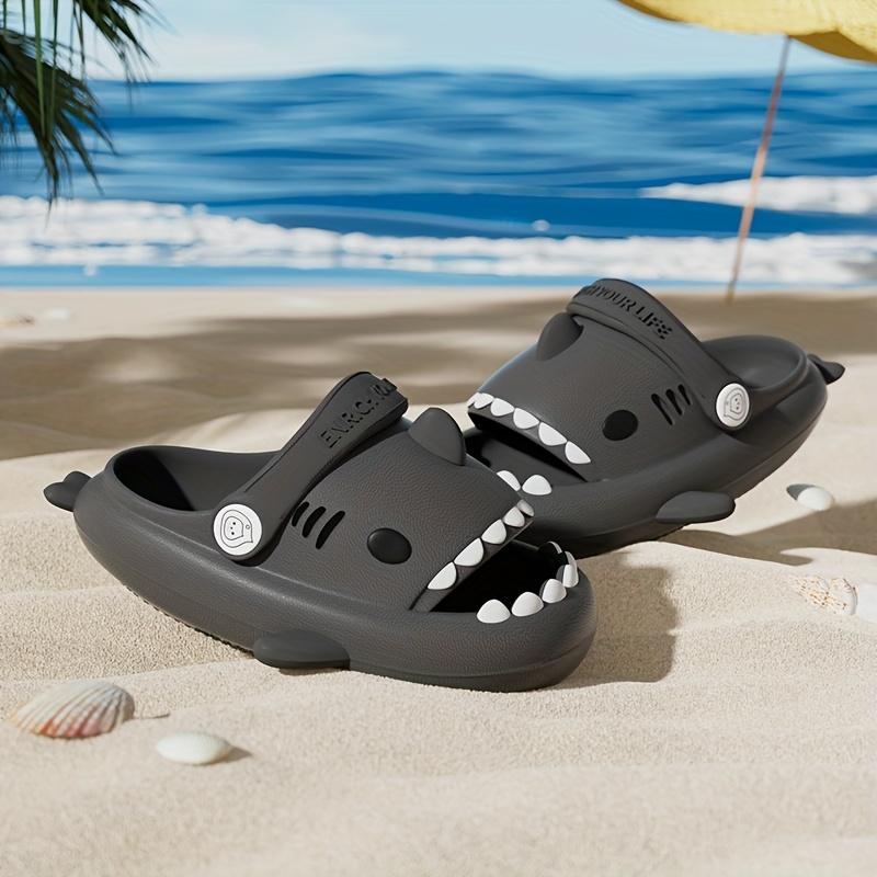 ZXCDINO Suitable for Boys and Girls Adorable EVA Shark Design Clogs, Breathable Lightweight Non Slip Soft Sole Slippers, Kids Footwear