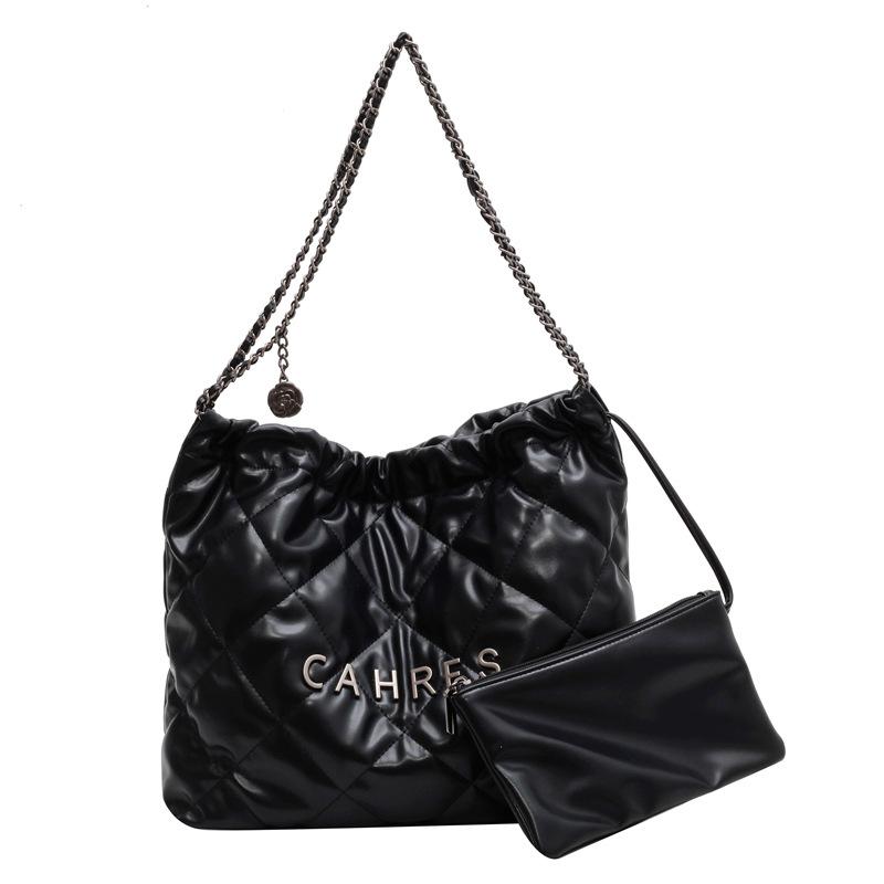 

Сумка через плечо с вышивкой ромбами и цепочкой, женская осенне-зимняя, вместительная, для мусора, сумка-ведро для поездок на работу, Tide 32*9*31 чёрный