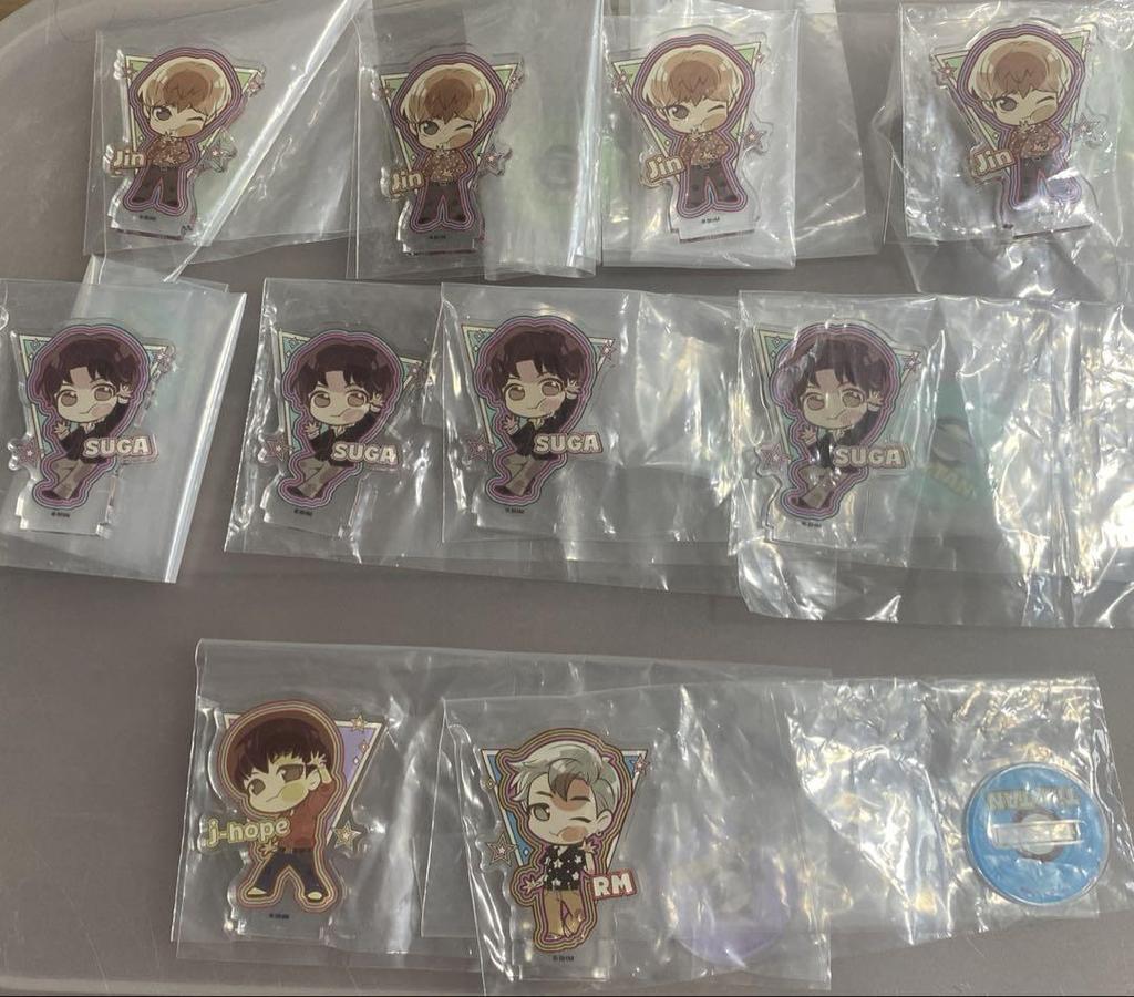 [USED] TinyTAN Acrylic Stand Gachapon BTS