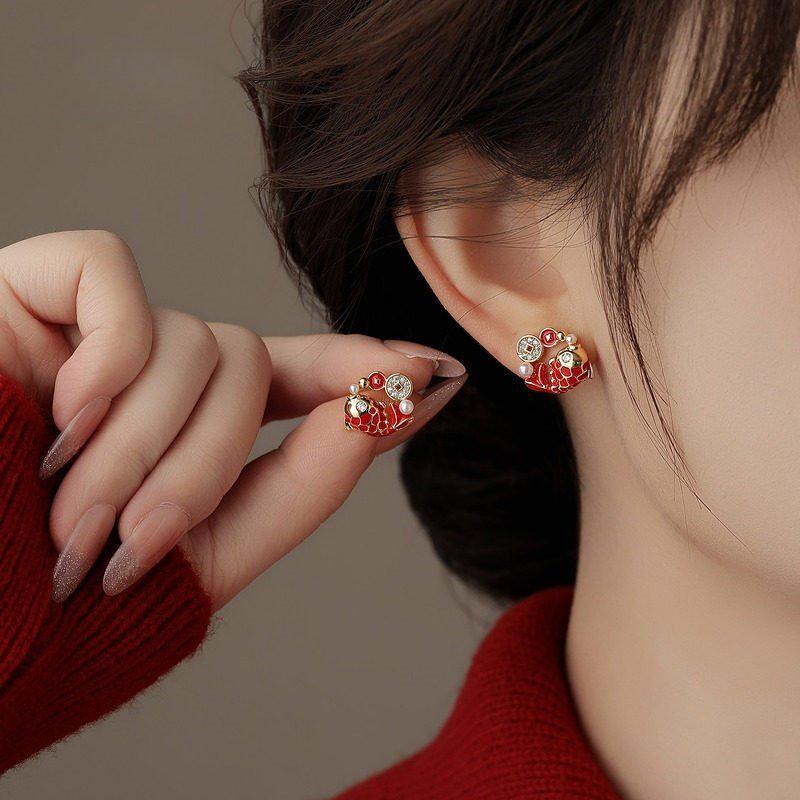 Silver Needle Koi Copper Coin Zirconia Stud Earrings - Chinese Trend, Light Luxury Pearl Accessories for Women