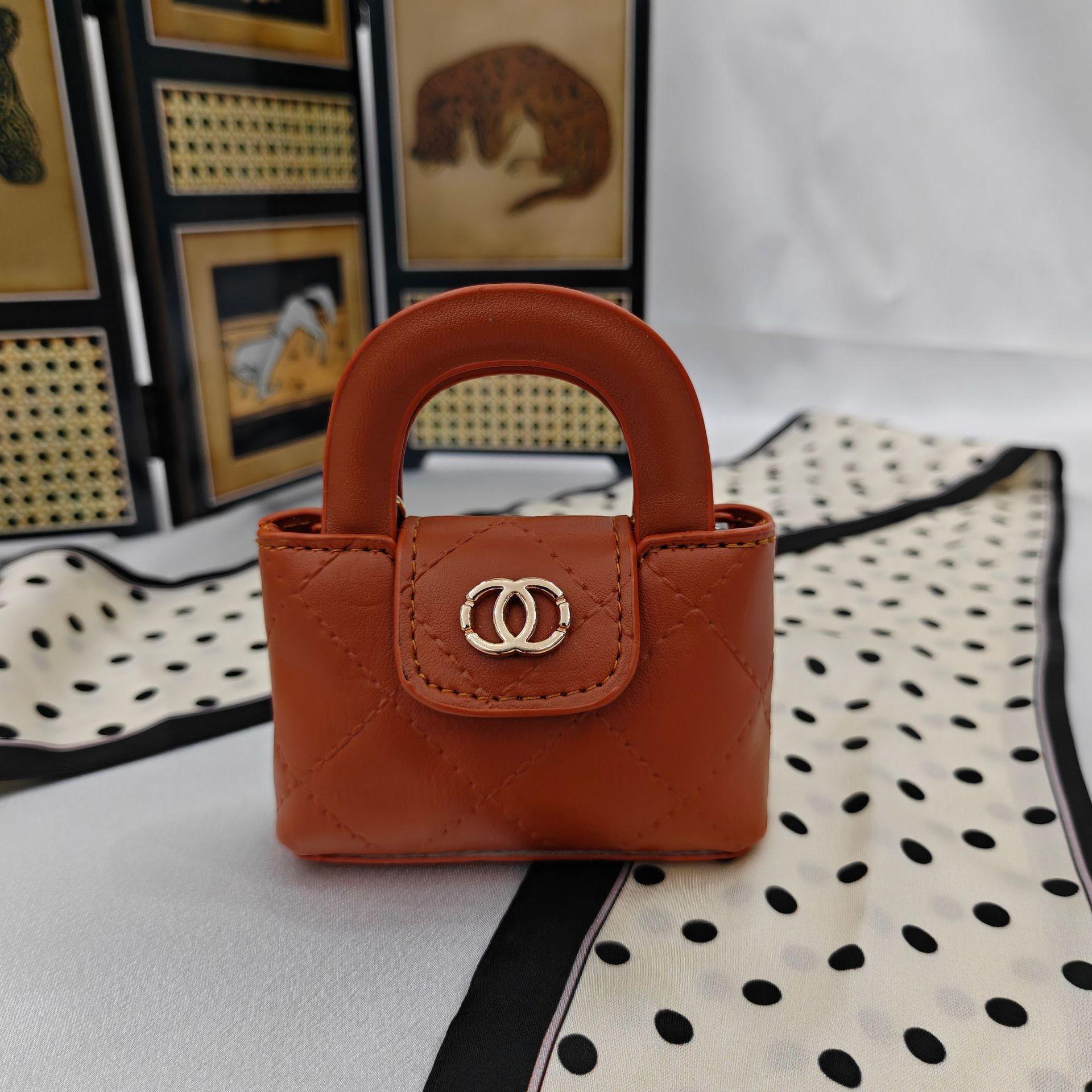 

Прямі продажі з заводу, транскордонний, маленький багет Сяосян, міні-маленька сумка, пара підвісок, підвіска-брелок для сумки коричневий