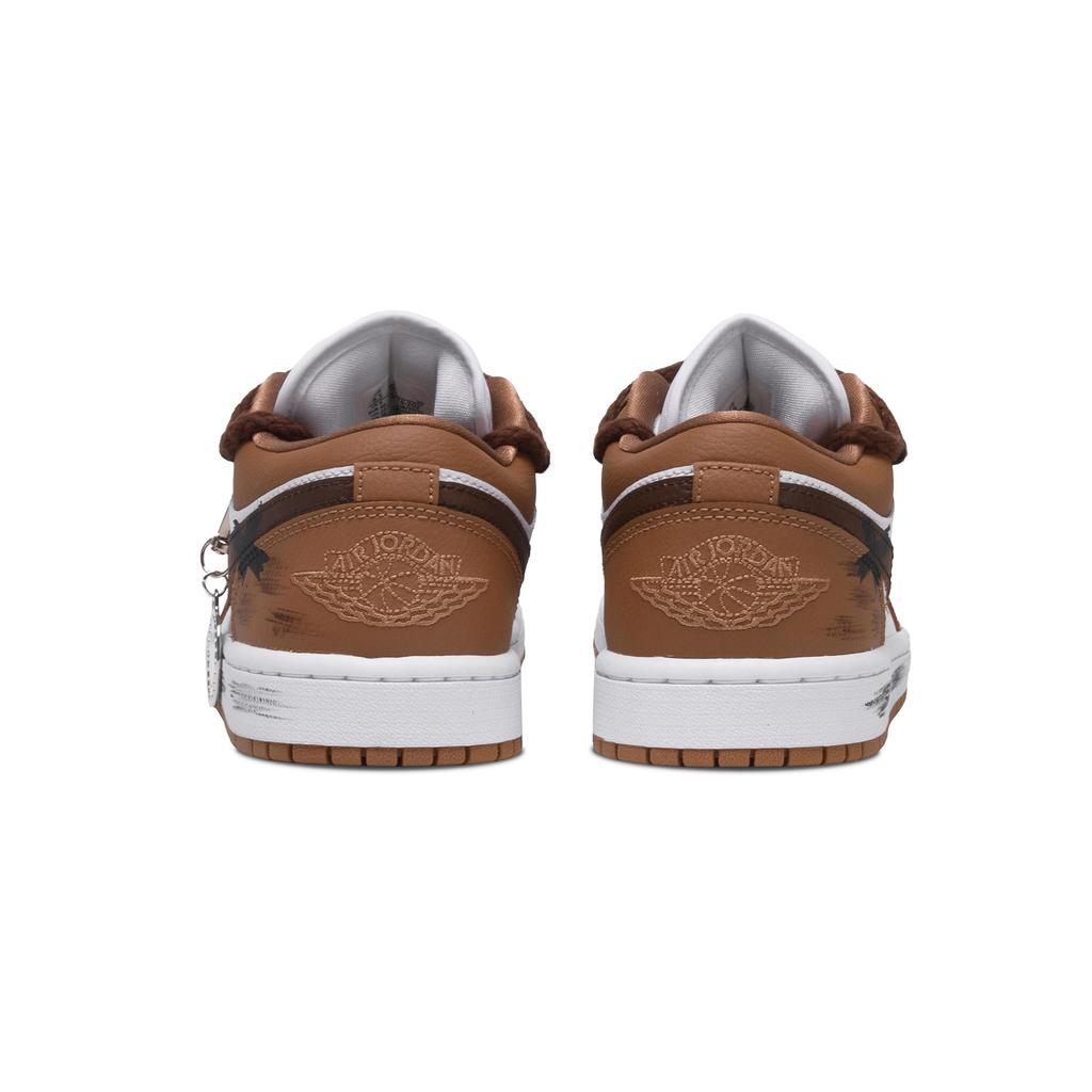 Jordan Air Jordan 1 Mocha Film Abrasion Resistant Low Top Vintage Basketball Shoes Unisex White Brown DC0774-202(Team864-)