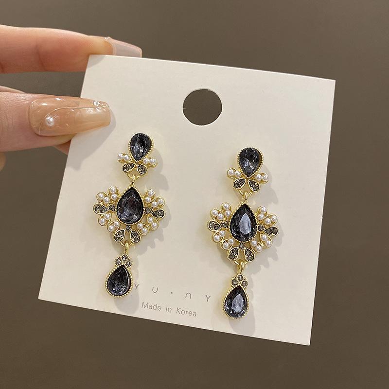 Серьги-пусеты Серебряная игла Французский двор Капля воды Жемчуг Женские Барочный Темперамент Серьги Подвеска Уши