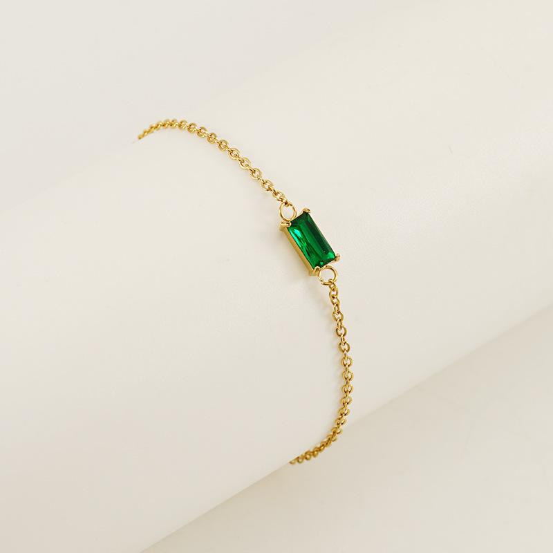 High-End Emerald Titanium Steel Necklace Set: Women's Three-Piece European & American Fashion with Earrings & Bracelet