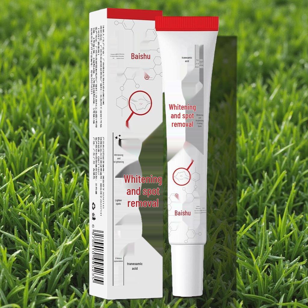 Brightening Essence Cream: Fades Age Spots, Whitens, Refreshes, Moisturizes, and Hydrates for Radiant, Non-Sticky Skin.