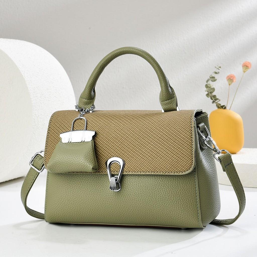 Street Style Solid Color Pu Tote Bag For Women With Quilted Pattern And Inner Zipper Pocket