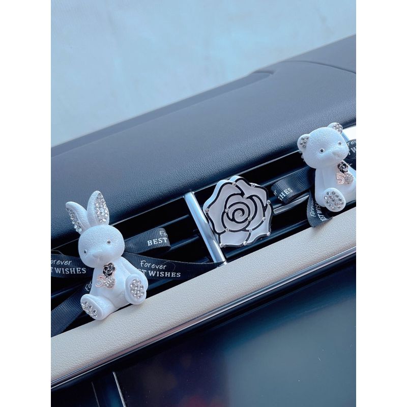 Camellia Flower Bear and Rabbit Car Air Freshener Cartoon Solid Fragrance Car Perfume Diffuser Stone Air Vent Clip Ornament